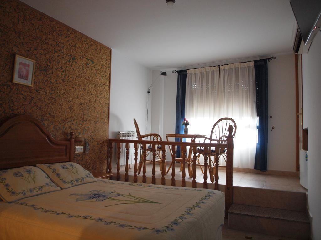 Hostal Yuste Garganta la Olla Exterior foto
